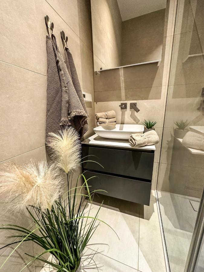 Riga Center - Quiet Studio - 5 Min To Old Town & Nflx ภายนอก รูปภาพ