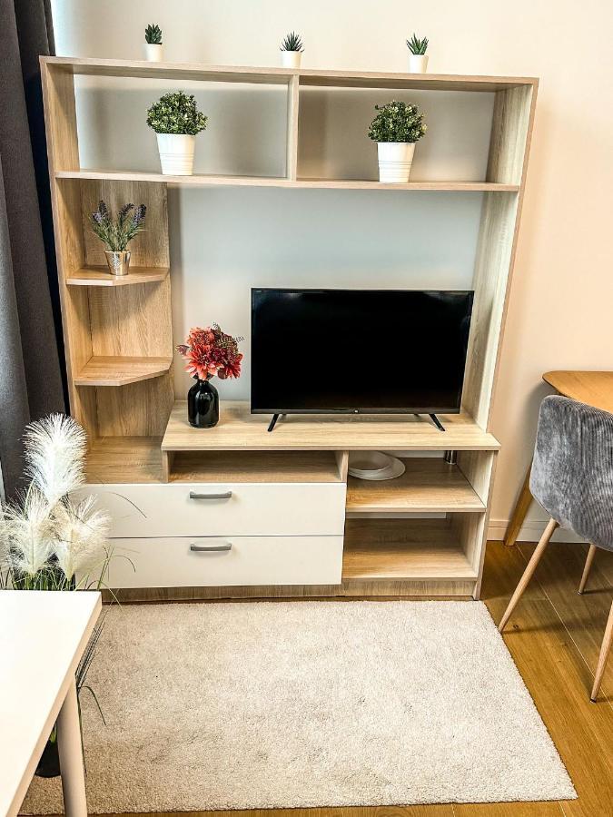Riga Center - Quiet Studio - 5 Min To Old Town & Nflx ภายนอก รูปภาพ
